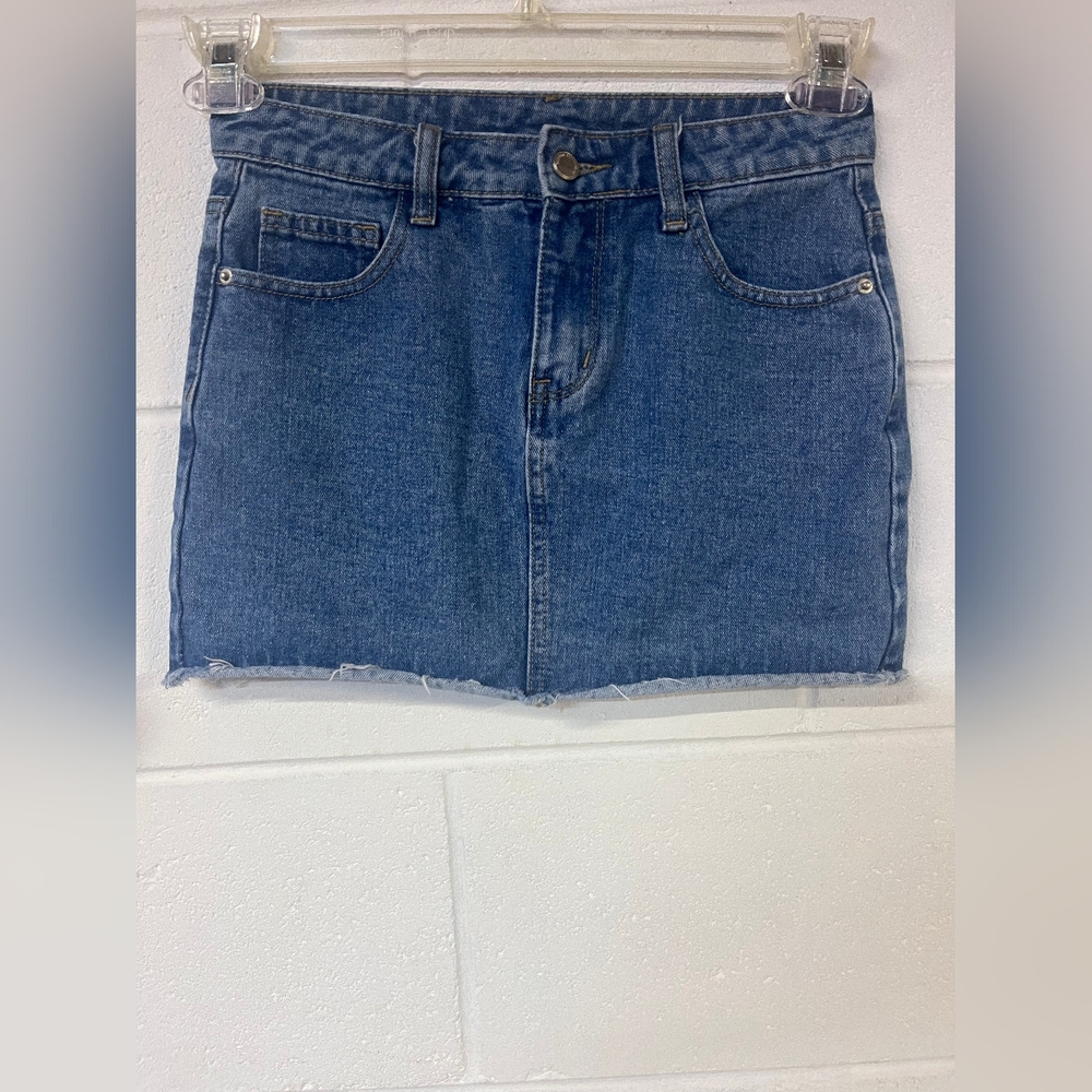 2 For $7 Bundle And Save!!  Shein jean skirt, medium wash, Size: girls 11-12y